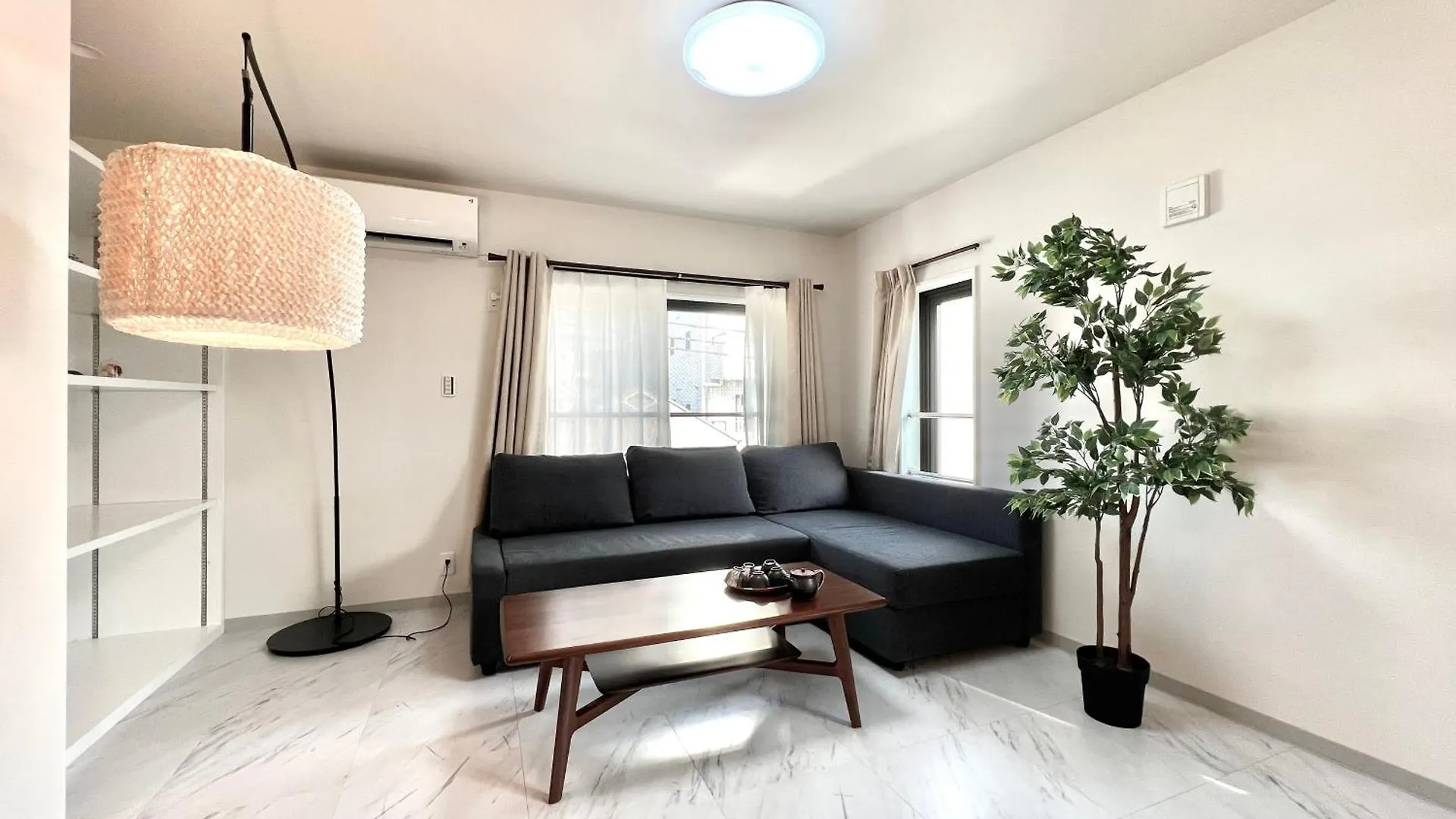 Sugamo-4F Apartment Tokyo