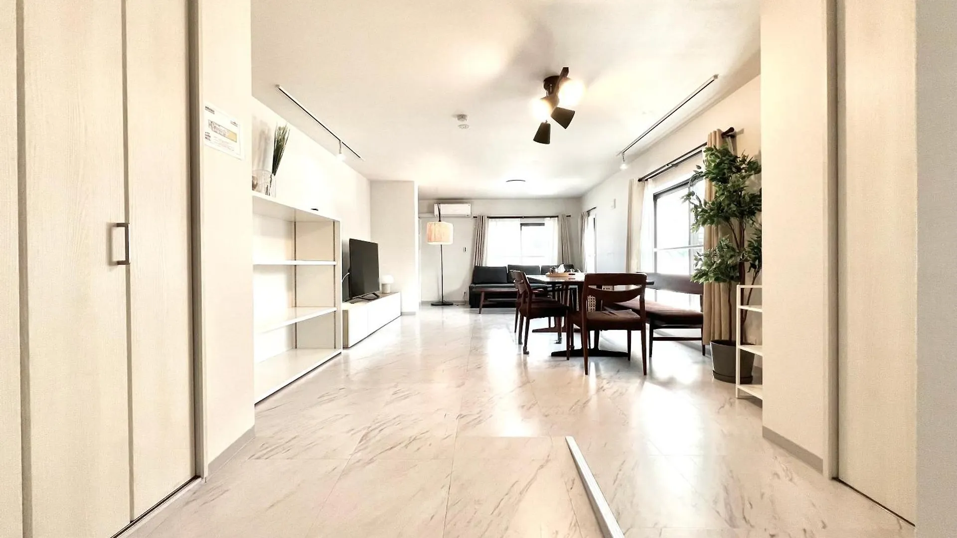Sugamo-4F Apartment Tokyo