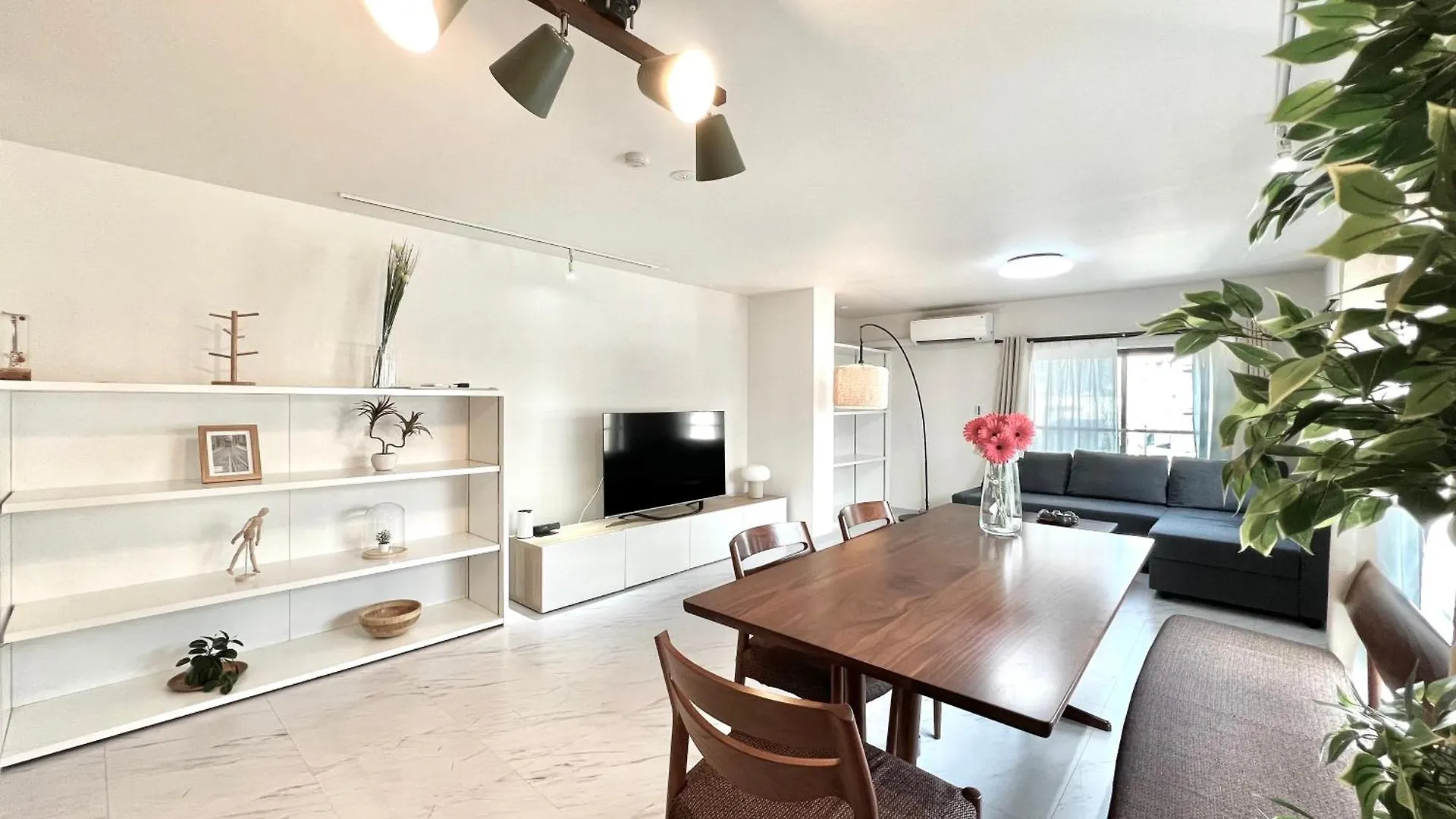 Sugamo-4F Apartment Tokyo